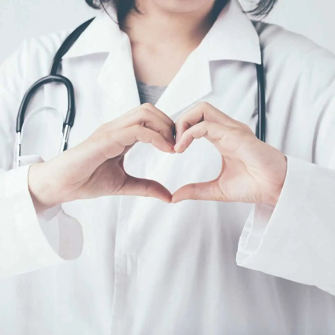 Is it true that bariatric surgery can negatively affect the heart in the short term after surgery?